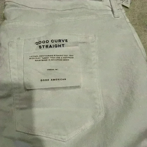 Good American Good Curve Straight jeans - Picture 2 of 4